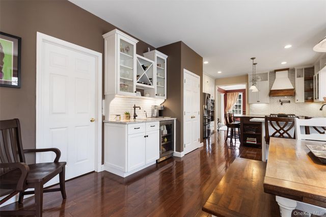 6 Bassett Court, Baldwin Place, NY 10505