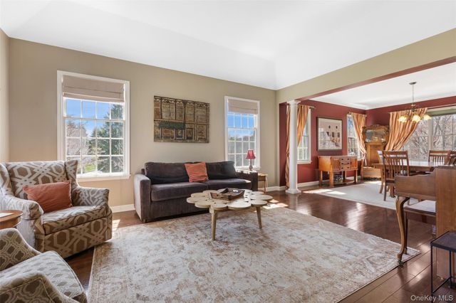 6 Bassett Court, Baldwin Place, NY 10505