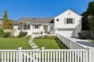 22 De Sabla Road, San Mateo, CA 94402