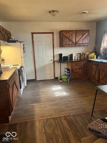 1732 Noble Street, Anderson, IN 46016