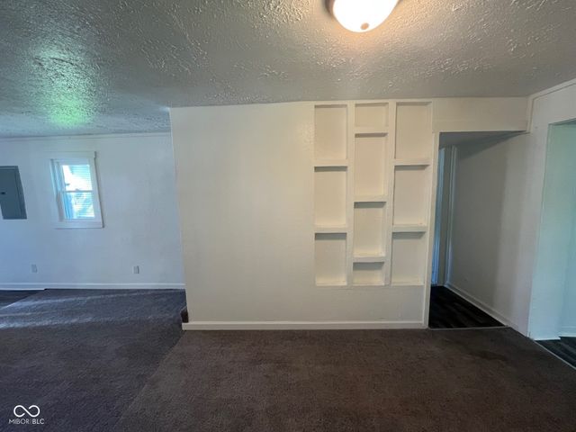 1732 Noble Street, Anderson, IN 46016