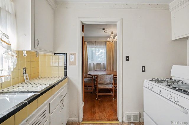 19928 Pierson Street, Detroit, MI 48219