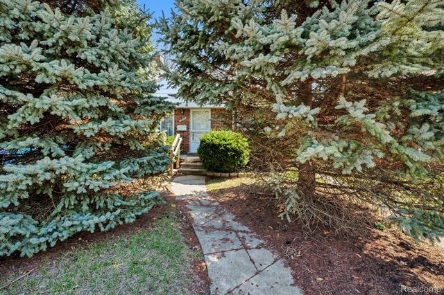 19928 Pierson Street, Detroit, MI 48219