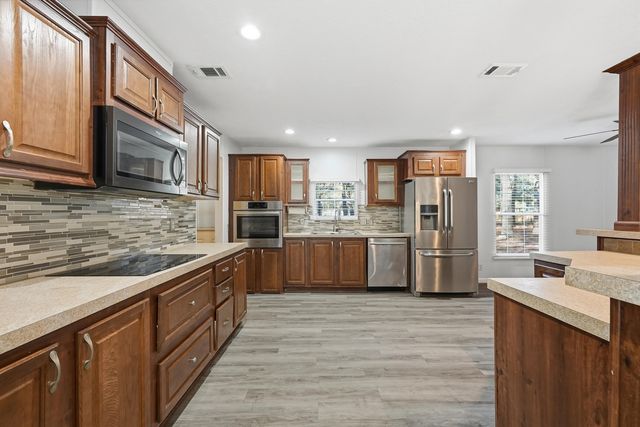 482 E Roberts Road, Defuniak Springs, FL 32433