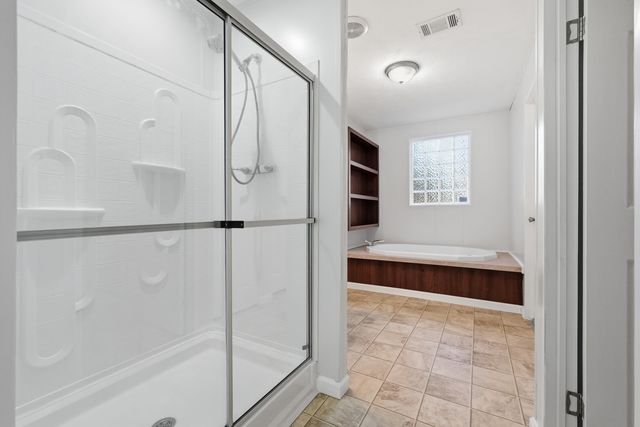 482 E Roberts Road, Defuniak Springs, FL 32433