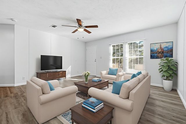 482 E Roberts Road, Defuniak Springs, FL 32433