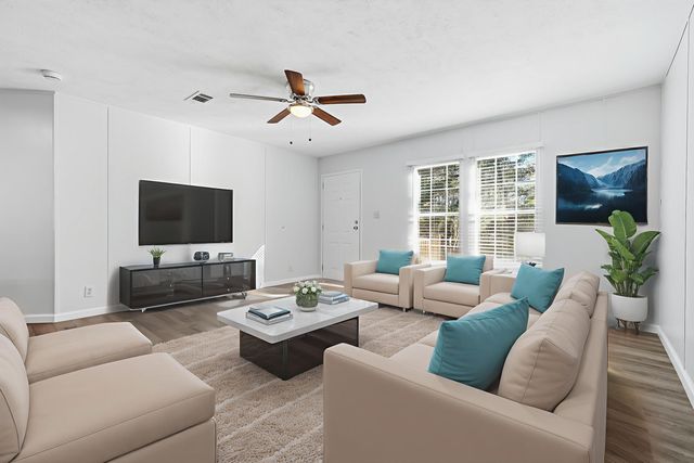 482 E Roberts Road, Defuniak Springs, FL 32433