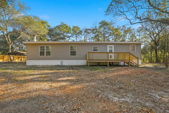 482 E Roberts Road, Defuniak Springs, FL 32433