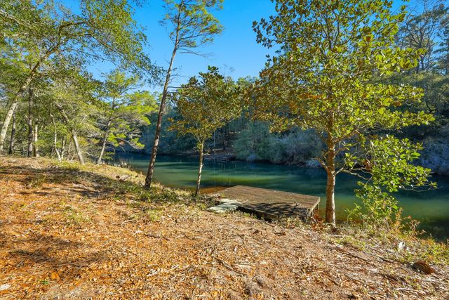 482 E Roberts Road, Defuniak Springs, FL 32433