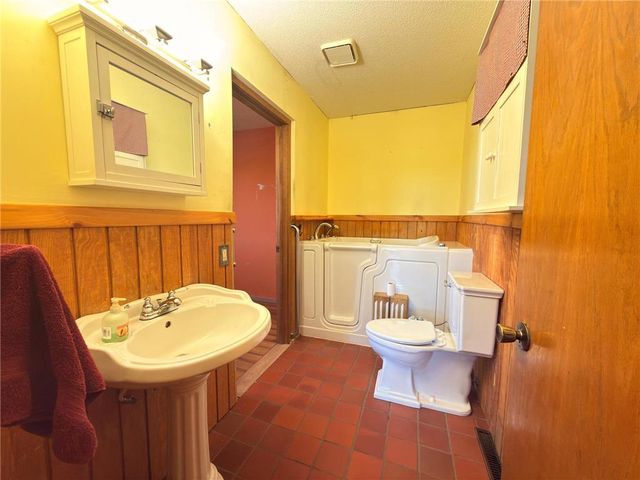 2952 90th Street, Frederic, WI 54837