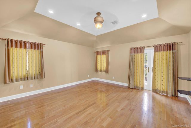 8220 250th Street, Bellerose, NY 11426