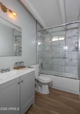 2205 W Cambridge Avenue, Phoenix, AZ 85009