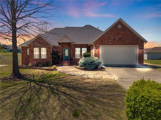 1D Fairway Drive, Holiday Island, AR 72631