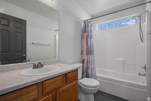 518 E 740 ST, Tooele, UT 84074