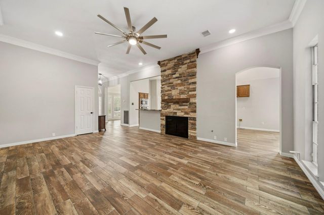 6714 Morningside Drive, Sugar Land, TX 77479