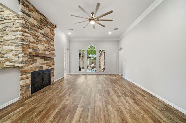 6714 Morningside Drive, Sugar Land, TX 77479