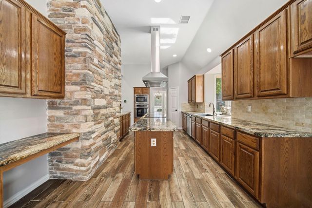 6714 Morningside Drive, Sugar Land, TX 77479