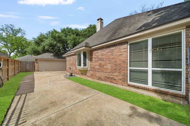 6714 Morningside Drive, Sugar Land, TX 77479