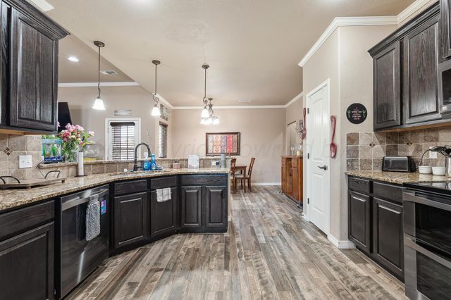 8300 SHREVEPORT Drive, Amarillo, TX 79118