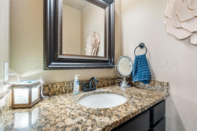 8300 SHREVEPORT Drive, Amarillo, TX 79118