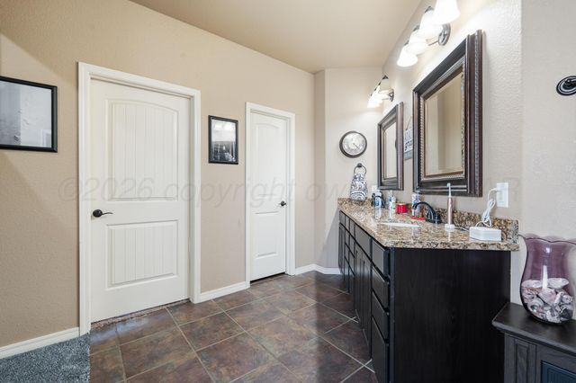 8300 SHREVEPORT Drive, Amarillo, TX 79118