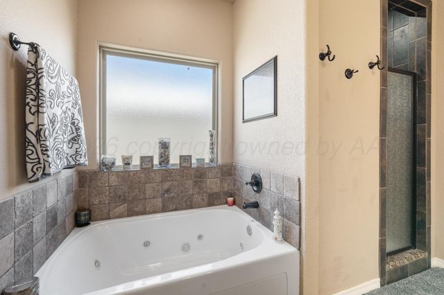 8300 SHREVEPORT Drive, Amarillo, TX 79118