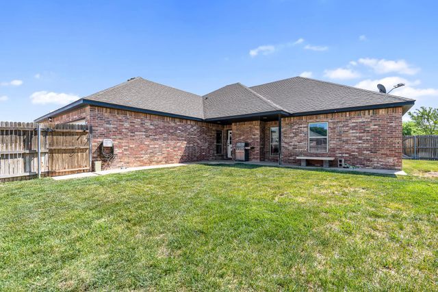 8300 SHREVEPORT Drive, Amarillo, TX 79118