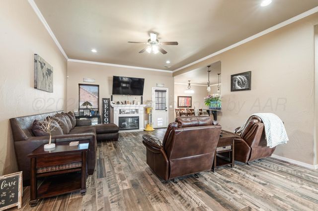 8300 SHREVEPORT Drive, Amarillo, TX 79118