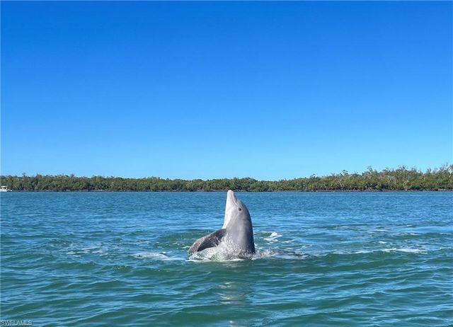 107 W Hilo ST, Naples, FL 34113