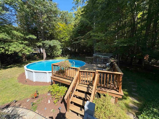 51 Logwood Circle, Essex, VT 05452