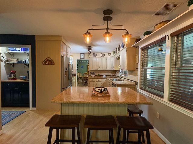 51 Logwood Circle, Essex, VT 05452