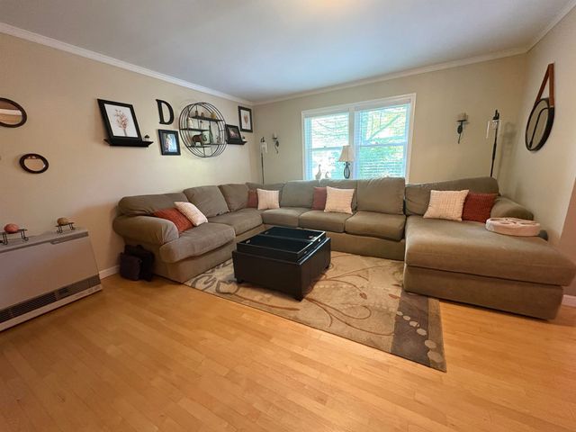 51 Logwood Circle, Essex, VT 05452