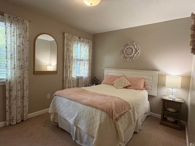 51 Logwood Circle, Essex, VT 05452