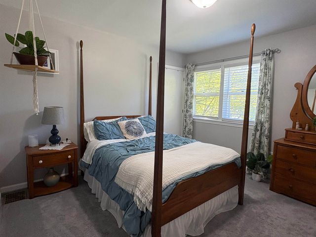 51 Logwood Circle, Essex, VT 05452