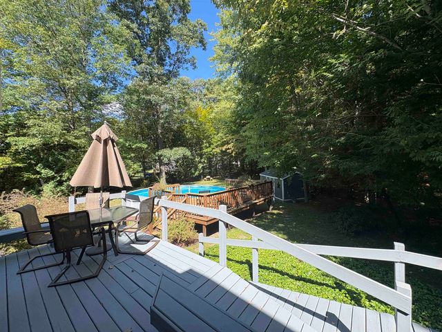 51 Logwood Circle, Essex, VT 05452