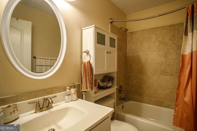 281 Laney Drive, Locust Grove, GA 30248