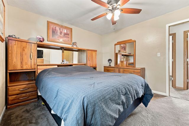 110 Gepke Parkway, Des Moines, IA 50320