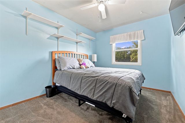 110 Gepke Parkway, Des Moines, IA 50320