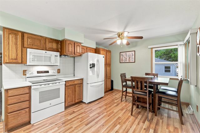 110 Gepke Parkway, Des Moines, IA 50320