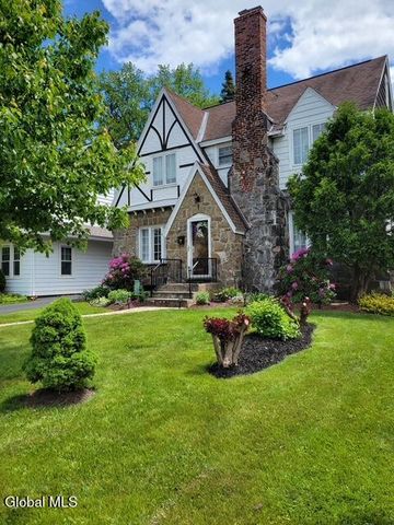 846 Wright Avenue, Schenectady, NY 12309