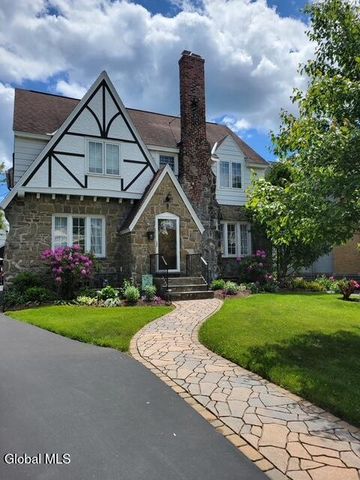 846 Wright Avenue, Schenectady, NY 12309