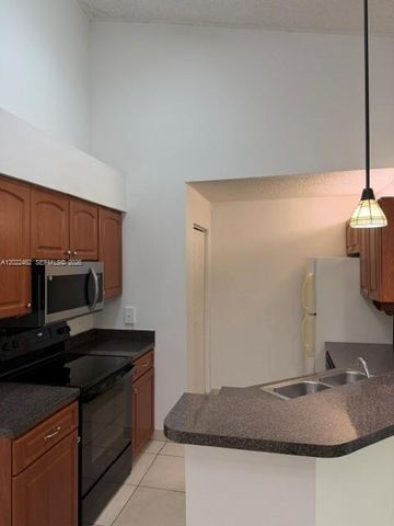 9999 Summerbreeze Dr 824, Sunrise, FL 33322
