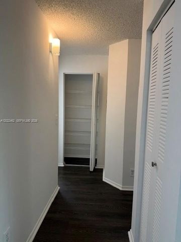 9999 Summerbreeze Dr 824, Sunrise, FL 33322