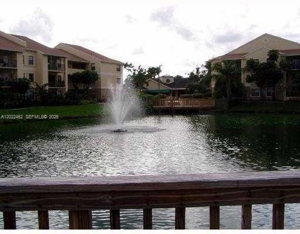 9999 Summerbreeze Dr 824, Sunrise, FL 33322