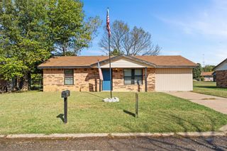 4202 W Pipe Stem Drive, Skiatook, OK 74070