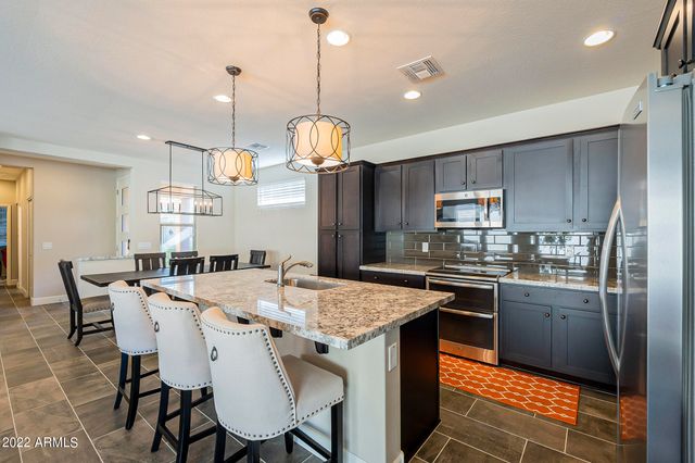 3852 GOLDMINE CANYON Way, Wickenburg, AZ 85390