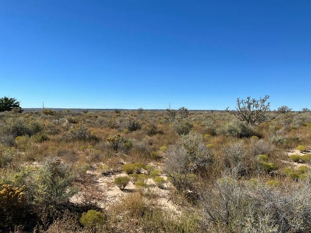 409 1st Street NE, Rio Rancho, NM 87124