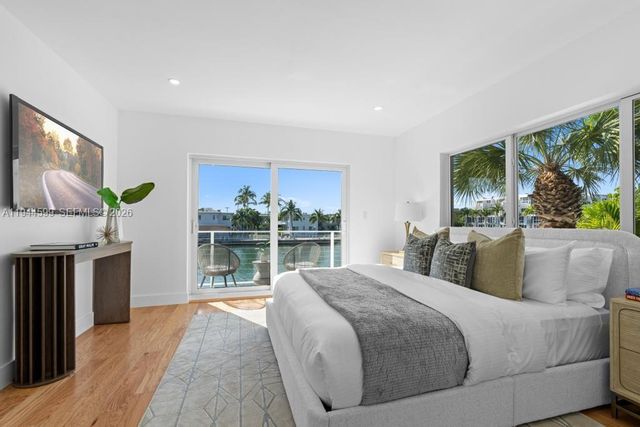 7286 Gary Ave, Miami Beach, FL 33141