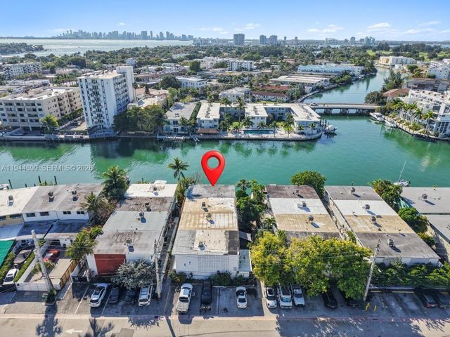 7286 Gary Ave, Miami Beach, FL 33141