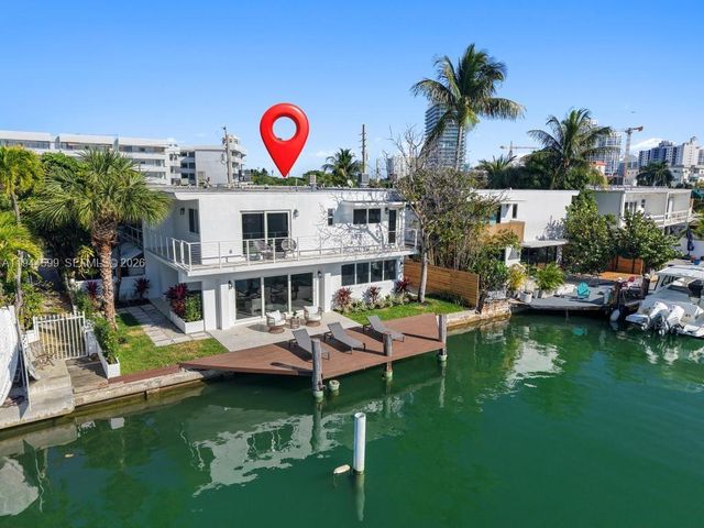 7286 Gary Ave, Miami Beach, FL 33141